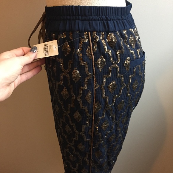 Anthropologie NWT Sequin Jogger Pants - Picture 4 of 7